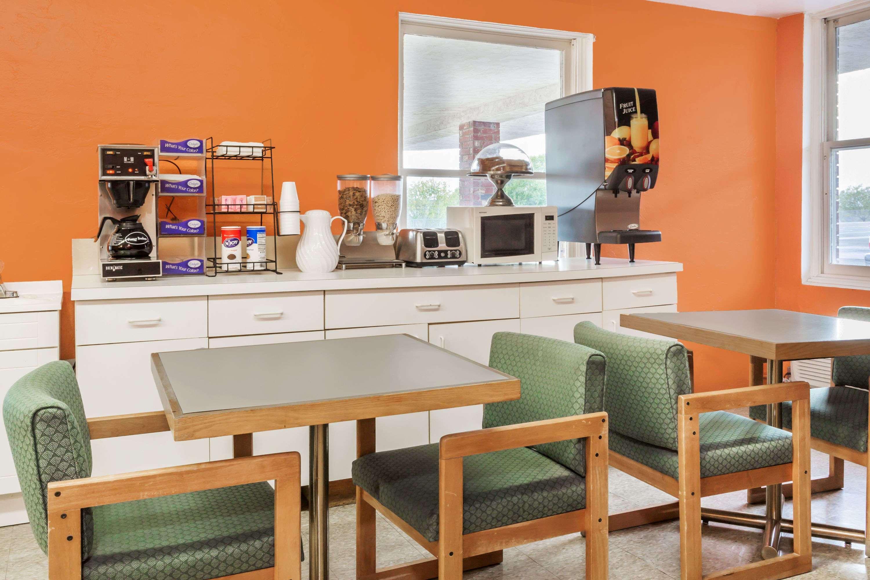 Americas Best Value Inn Wendover Luaran gambar